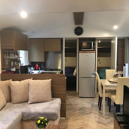 Luxueux mobilhome 6 à 8 p Saint Brévin Les Pierres Couchées Exterior foto